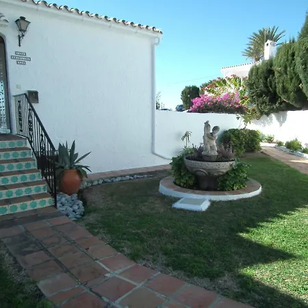 Pueblo 123-capistrano Village-nerja Nerja