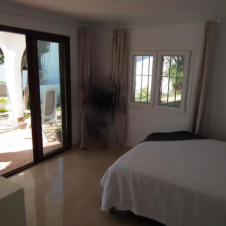 Villa Pueblo 123-capistrano Village-nerja *
